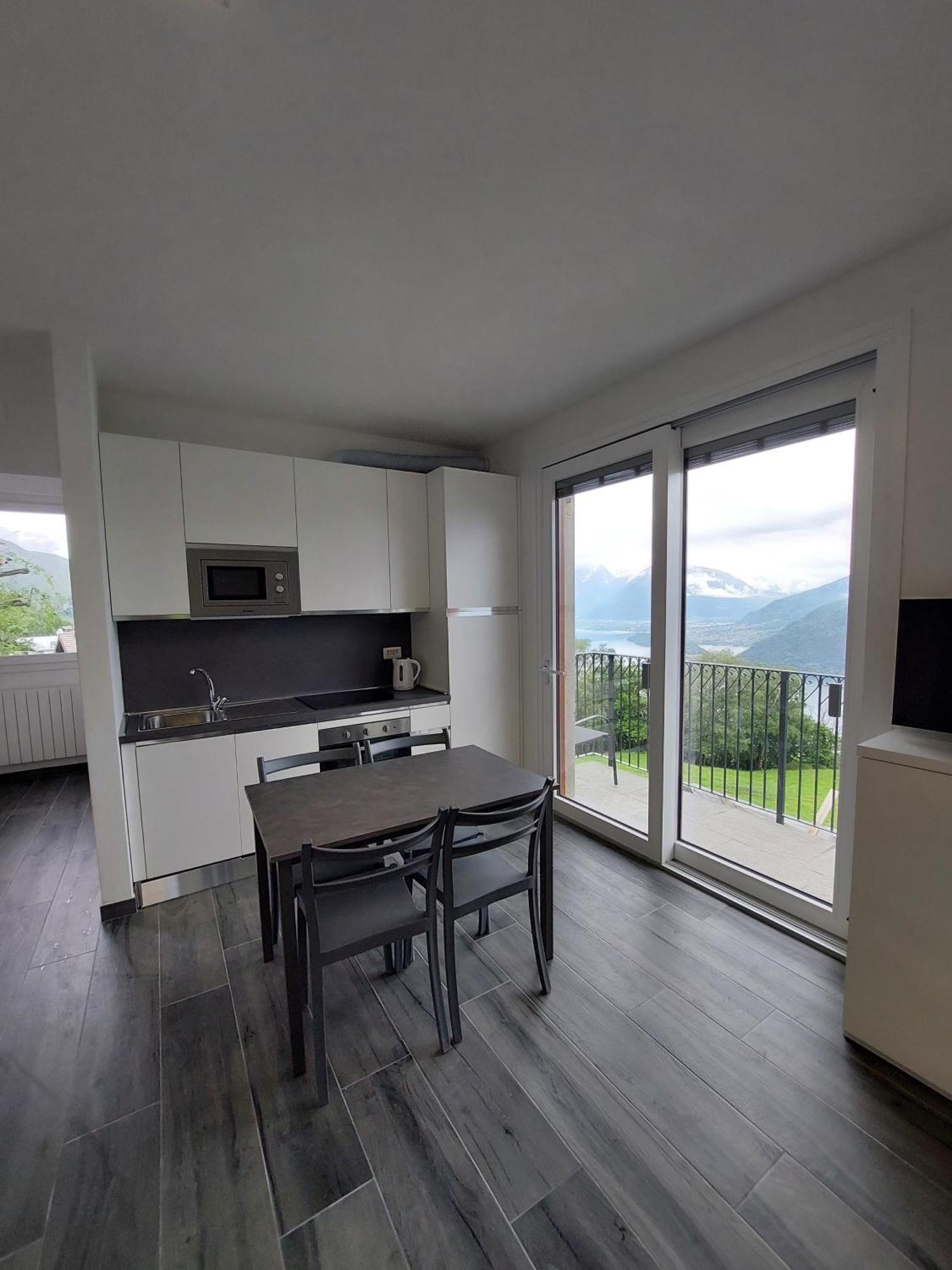 Agriturismo Piccolo Paradiso Pianello Del Lario Eksteriør billede