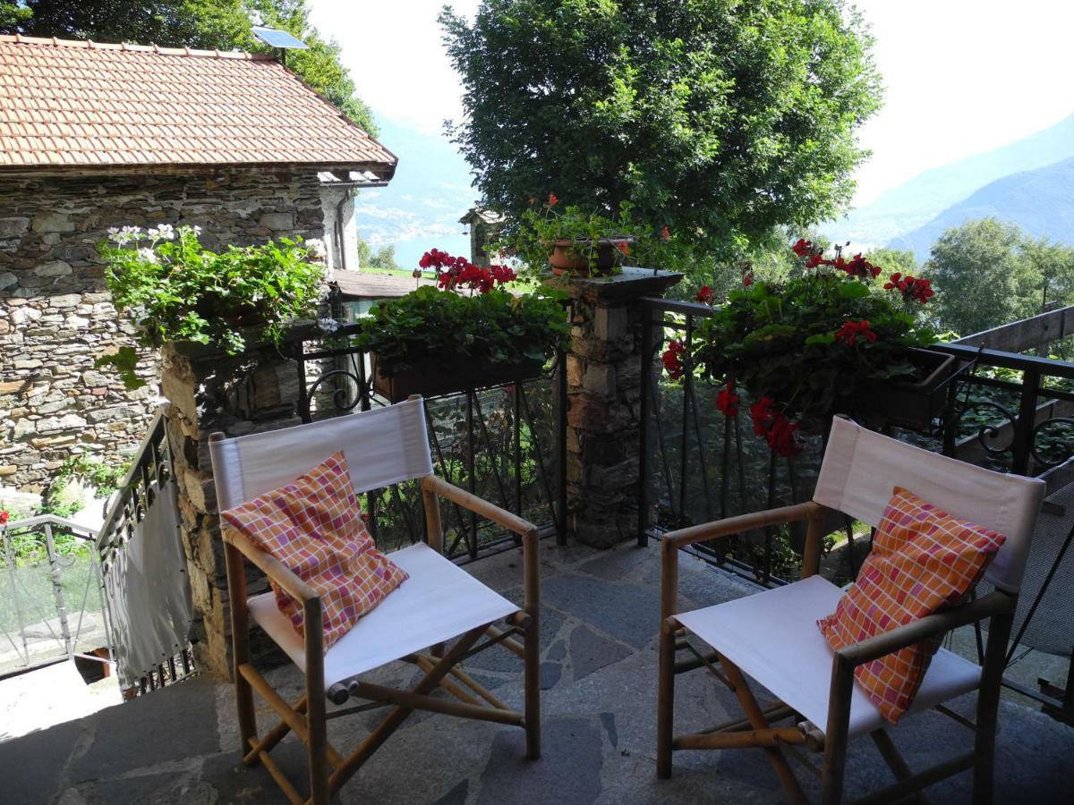 Agriturismo Piccolo Paradiso Pianello Del Lario Eksteriør billede