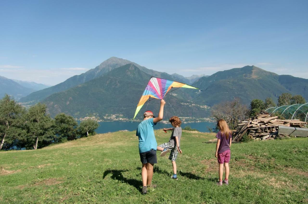 Agriturismo Piccolo Paradiso Pianello Del Lario Eksteriør billede
