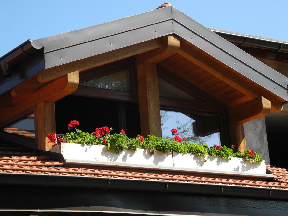 Agriturismo Piccolo Paradiso Pianello Del Lario Eksteriør billede